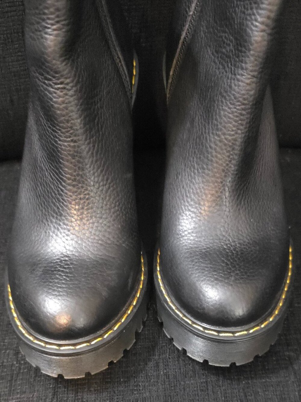 Dr. Martens Magdalena Black Leather High Heeled Ankle Zipp Boots -Womans' Size 9 - Picture 4 of 10